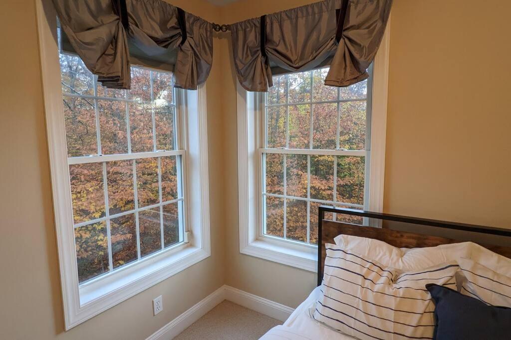 Luxury 4 Bedroom House In Pocono Mountains In Golf Course Near Lake Tobyhanna Exteriér fotografie