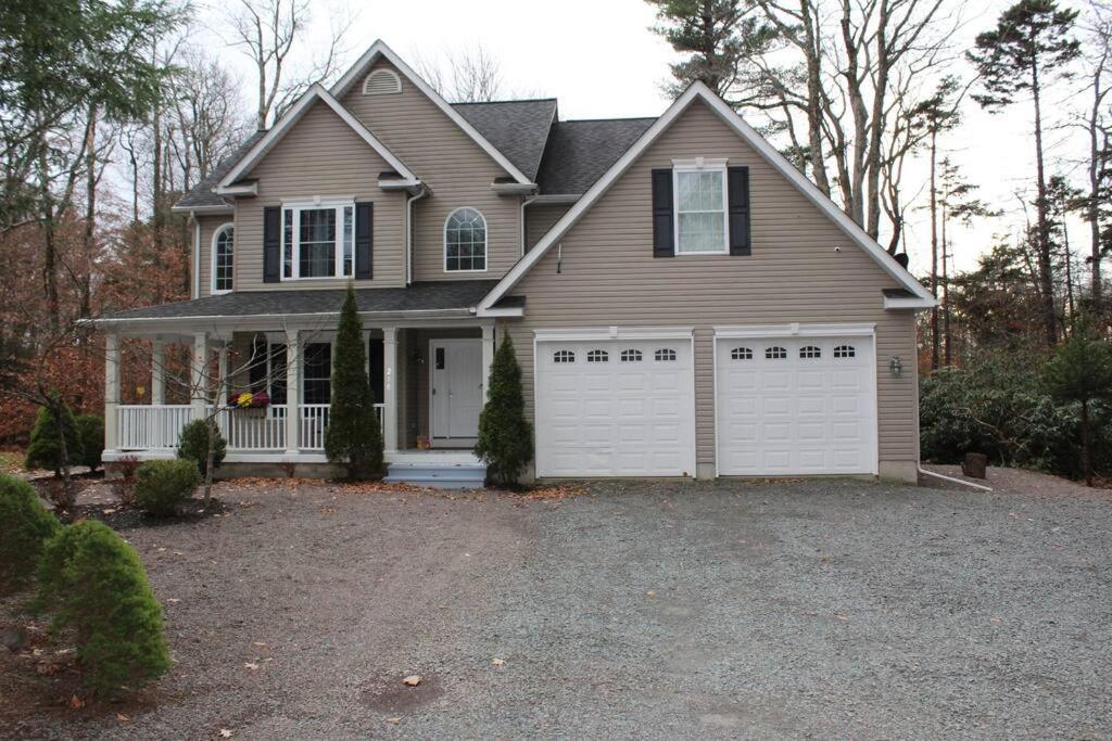 Luxury 4 Bedroom House In Pocono Mountains In Golf Course Near Lake Tobyhanna Exteriér fotografie